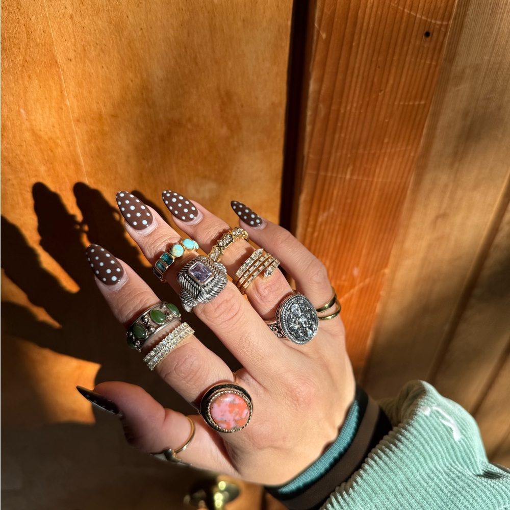 VINTAGE RINGS (SOLD SEPARATELY)